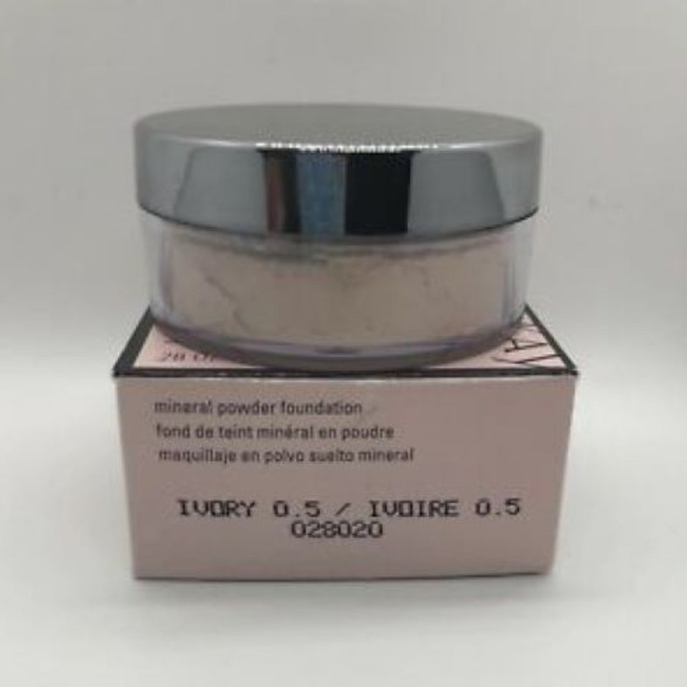 Ivory 0.5 Mary Kay Mineral Powder Foundation - Picture 4 of 11